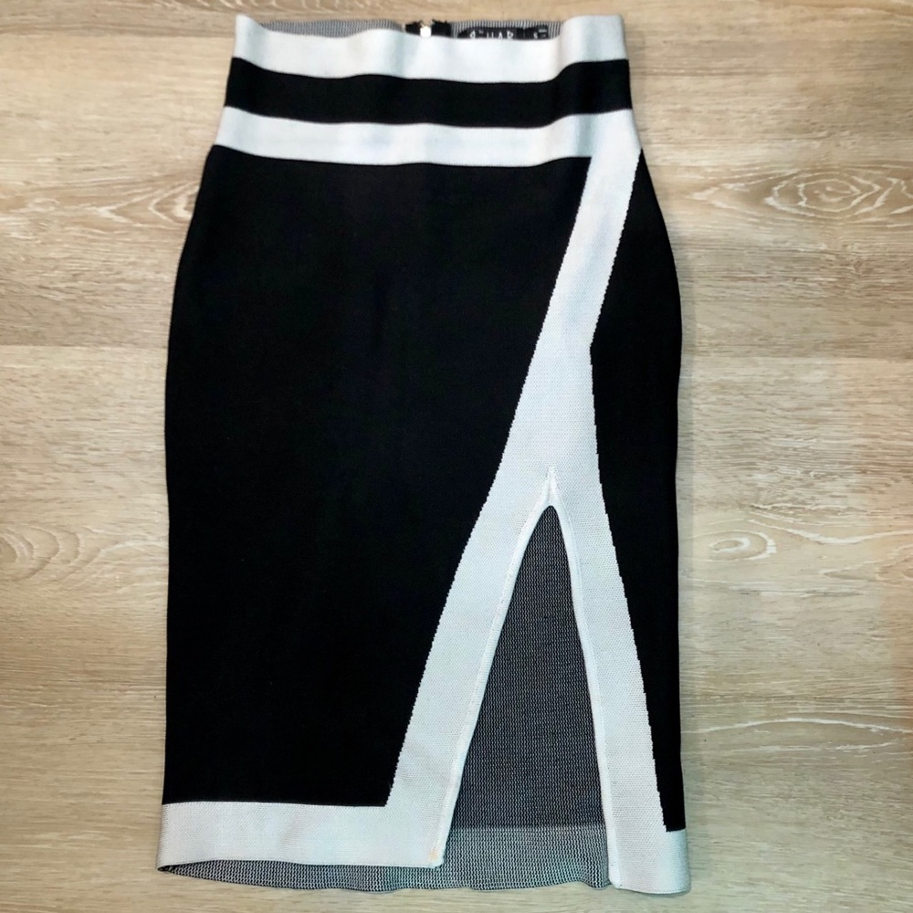 High waisted skirt